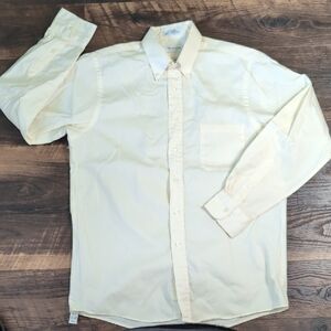 Van Heusen Long Sleeve Button Down Shirt